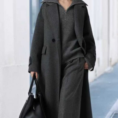 芝閣CHIPAVILION全產(chǎn)業(yè)鏈小山羊絨大衣：14.5微米臻稀纖維，織就高端冬日信仰