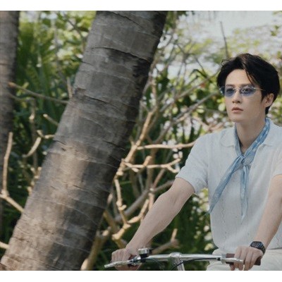 松弛于外，真我于心 与 Rado 真我系列悦享时光